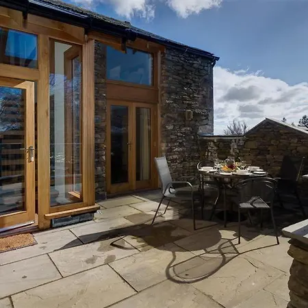 The Old Grainstore At Mirefoot Apartment *